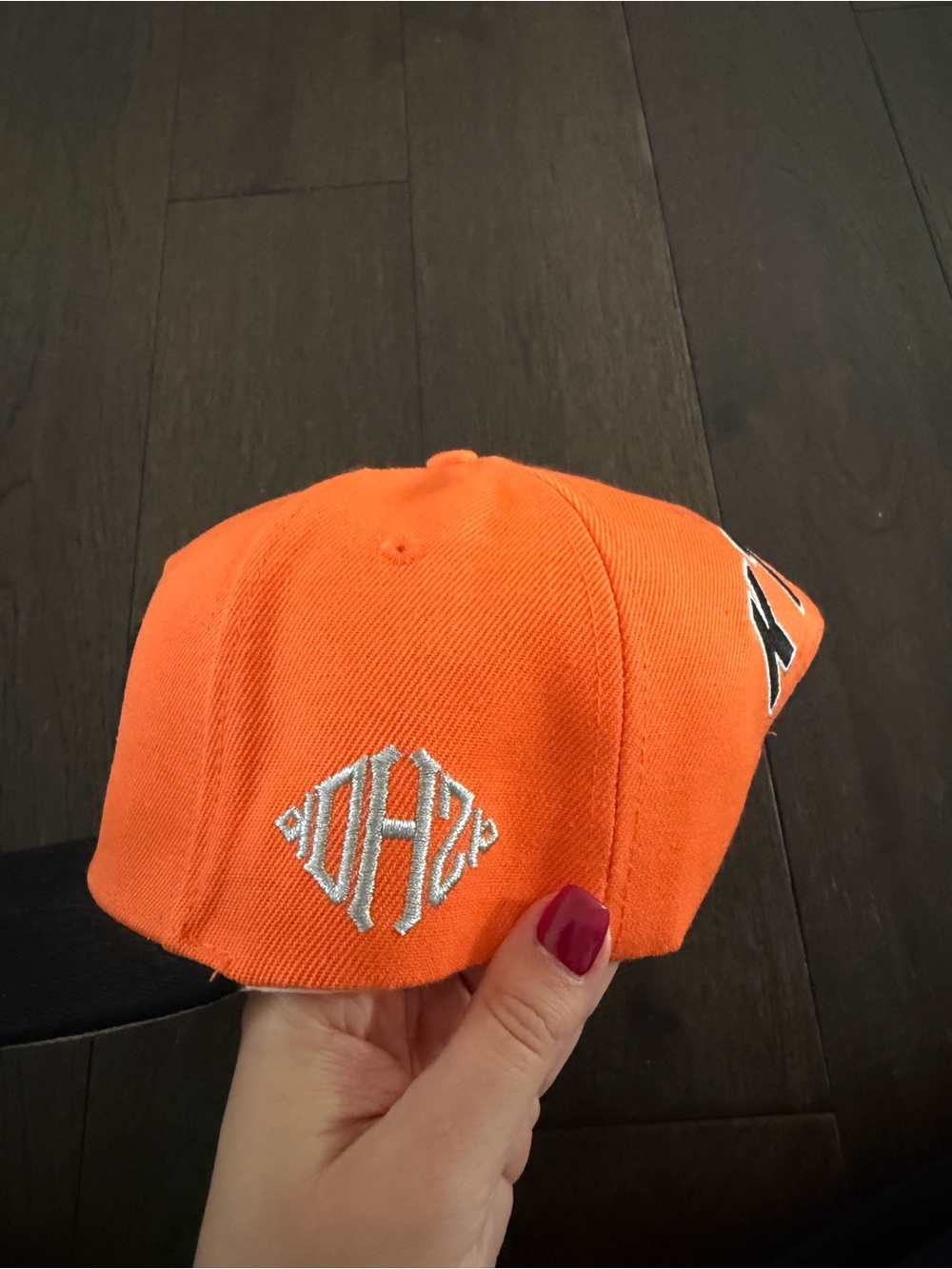 Orange and Black Men's Baseball Cap with Embroidered Logo - Picture 4 of 5